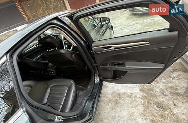Седан Ford Fusion 2014 в Львове