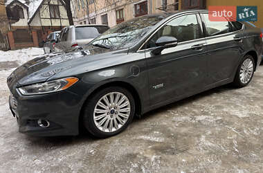 Седан Ford Fusion 2014 в Львове