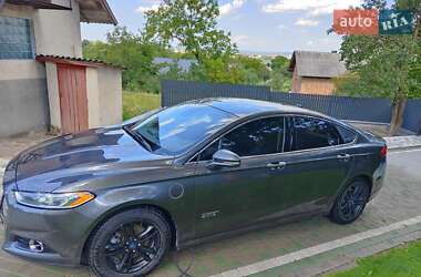 Седан Ford Fusion 2015 в Золочеве