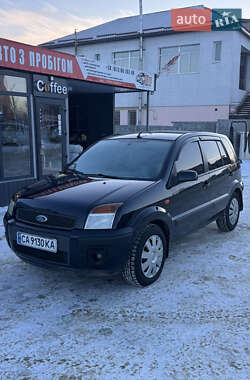 Хэтчбек Ford Fusion 2007 в Каменке