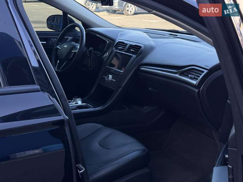 Седан Ford Fusion 2017 в Киеве