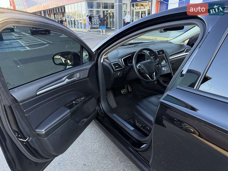 Седан Ford Fusion 2017 в Киеве