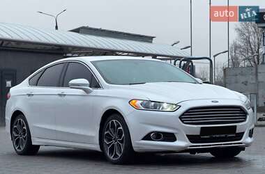 Седан Ford Fusion 2015 в Запорожье