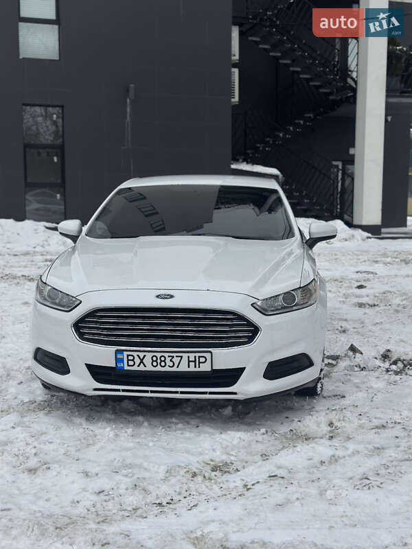 Седан Ford Fusion 2013 в Ивано-Франковске