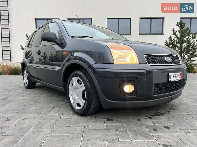 Хэтчбек Ford Fusion 2009 в Луцке