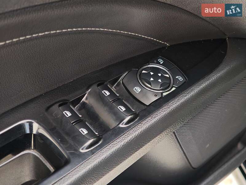 Седан Ford Fusion 2013 в Харькове фото 23 Седан Ford Fusion 2013 в Харькове