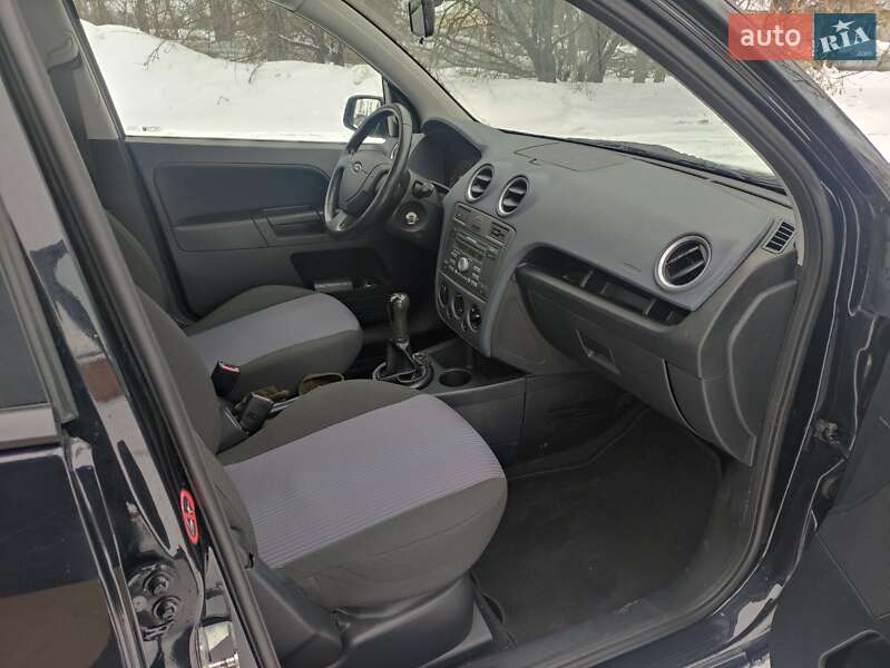 Хэтчбек Ford Fusion 2009 в Чернигове