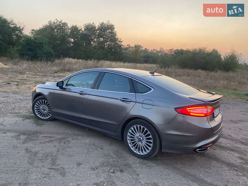 Седан Ford Fusion 2012 в Кролевце