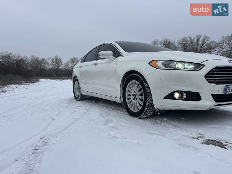 Седан Ford Fusion 2014 в Кременчуці