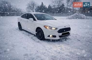 Седан Ford Fusion 2015 в Бершади