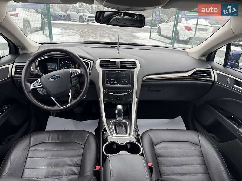 Седан Ford Fusion 2013 в Одессе