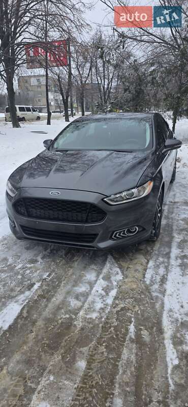 Ford Fusion 2016