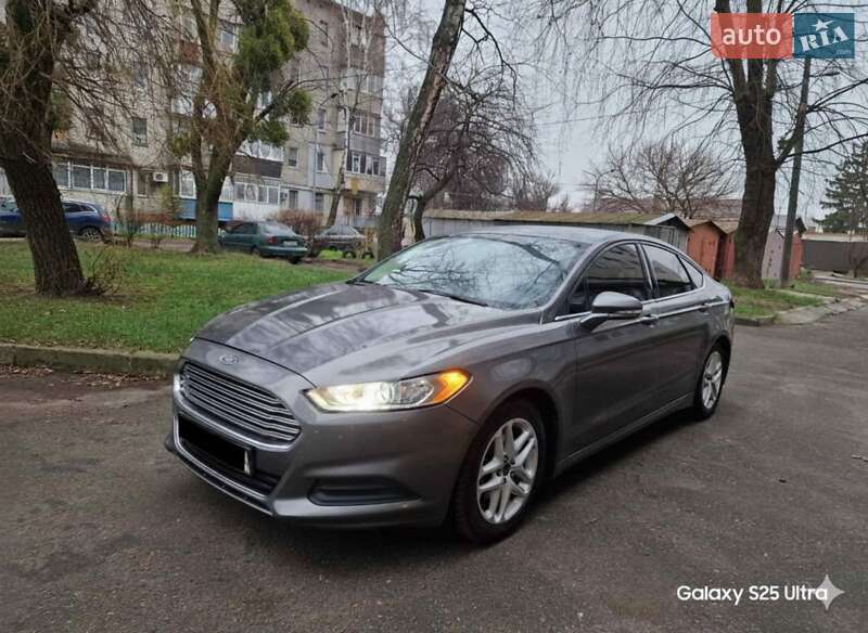 Седан Ford Fusion 2013 в Черкассах