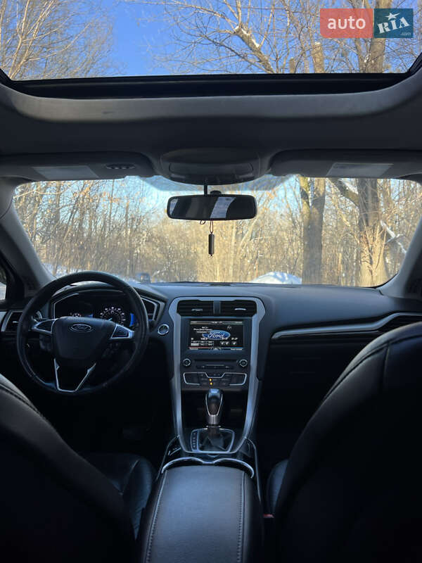 Седан Ford Fusion 2015 в Киеве