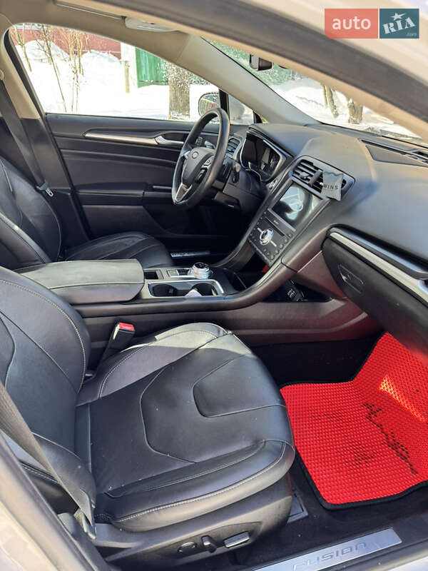 Седан Ford Fusion 2018 в Киеве
