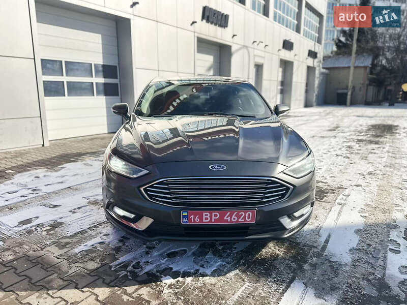 Седан Ford Fusion 2016 в Одесі