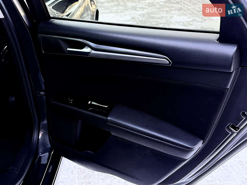 Седан Ford Fusion 2015 в Одессе фото 25 Седан Ford Fusion 2015 в Одессе