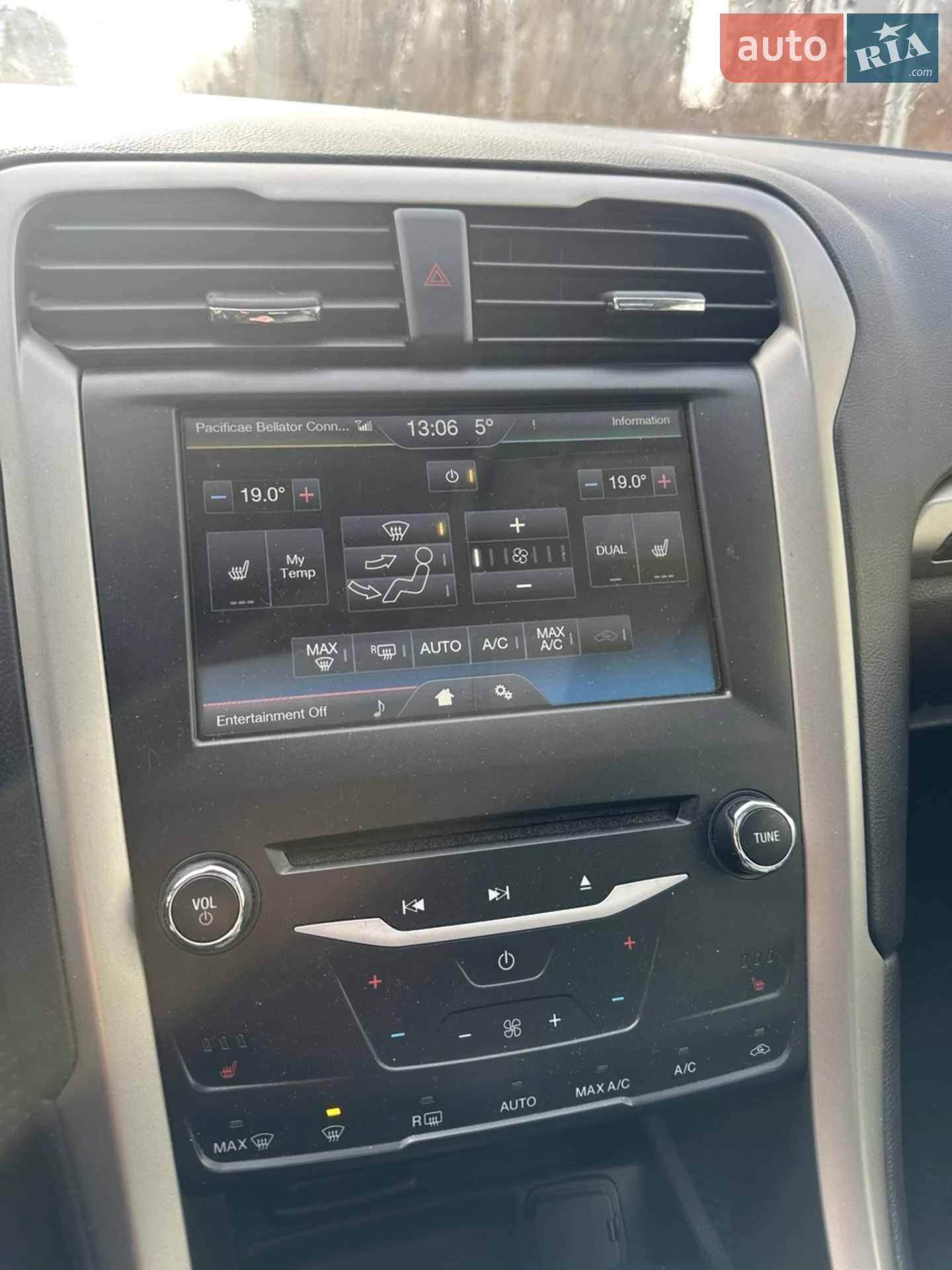 2013 Ford Fusion - мініатюра 16