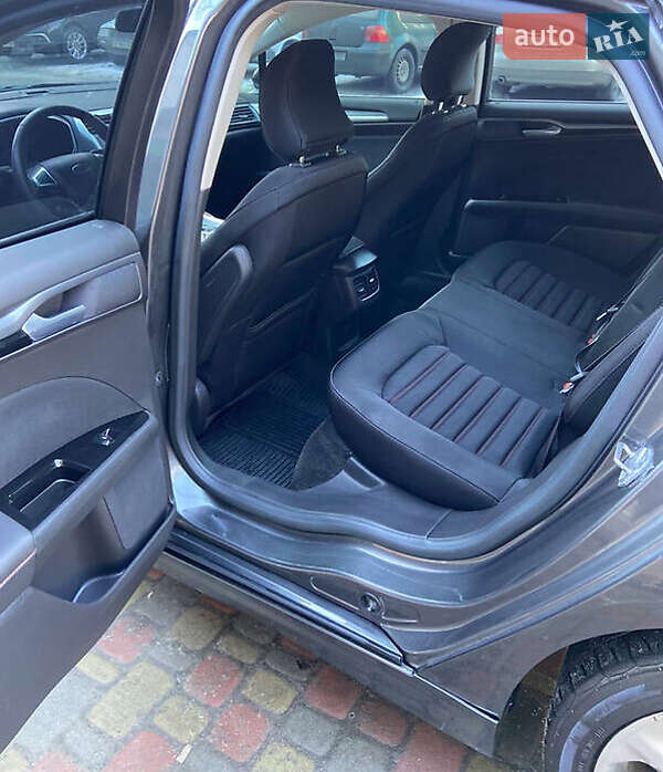 Седан Ford Fusion 2016 в Києві фото 6 Седан Ford Fusion 2016 в Києві