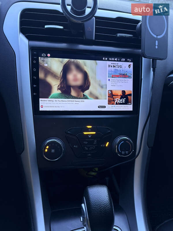 Седан Ford Fusion 2013 в Стрые