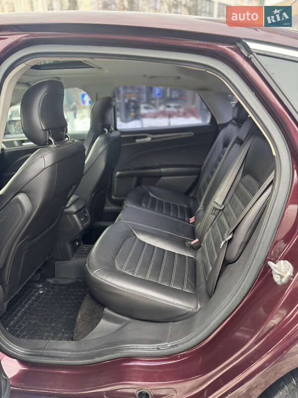 Седан Ford Fusion 2012 в Рівному фото 24 Седан Ford Fusion 2012 в Рівному