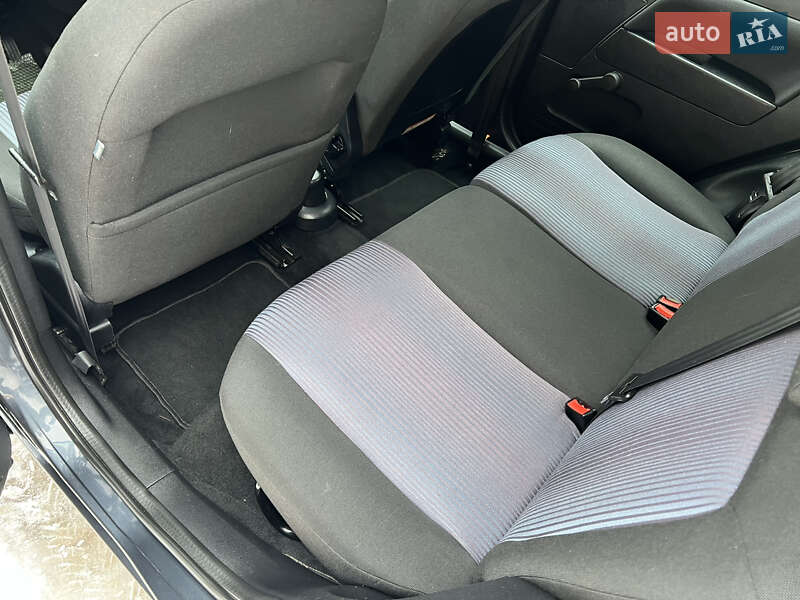 Хетчбек Ford Fusion 2010 в Вінниці фото 50 Хетчбек Ford Fusion 2010 в Вінниці