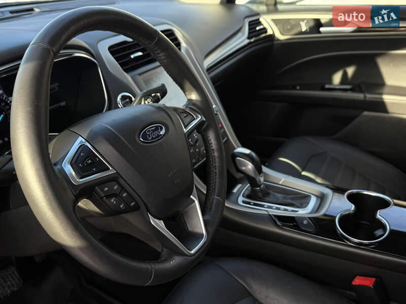 Седан Ford Fusion 2015 в Львове фото 44 Седан Ford Fusion 2015 в Львове