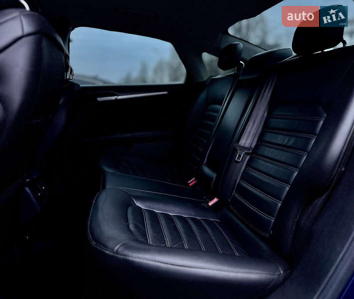 Седан Ford Fusion 2014 в Днепре