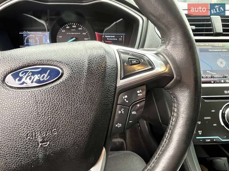 Седан Ford Fusion 2015 в Миколаєві