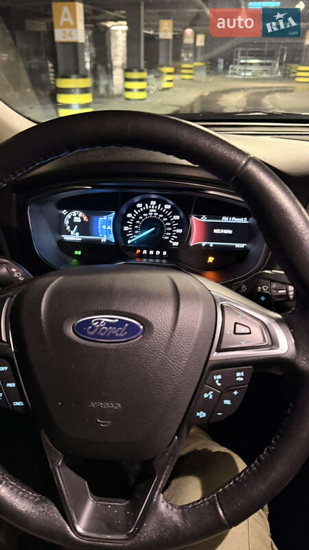 Седан Ford Fusion 2018 в Киеве
