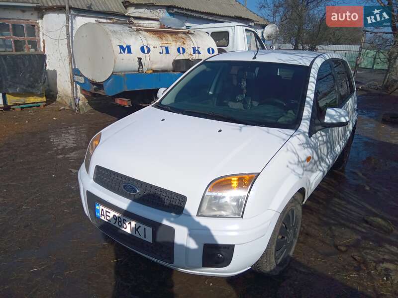 Хэтчбек Ford Fusion 2010 в Кропивницком фото 2 Хэтчбек Ford Fusion 2010 в Кропивницком