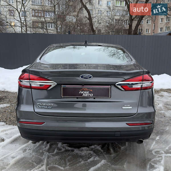 Седан Ford Fusion 2019 в Ивано-Франковске
