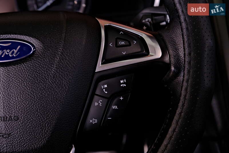 Седан Ford Fusion 2017 в Одессе