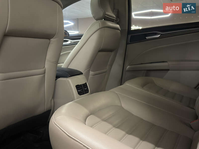 Седан Ford Fusion 2016 в Николаеве фото 26 Седан Ford Fusion 2016 в Николаеве