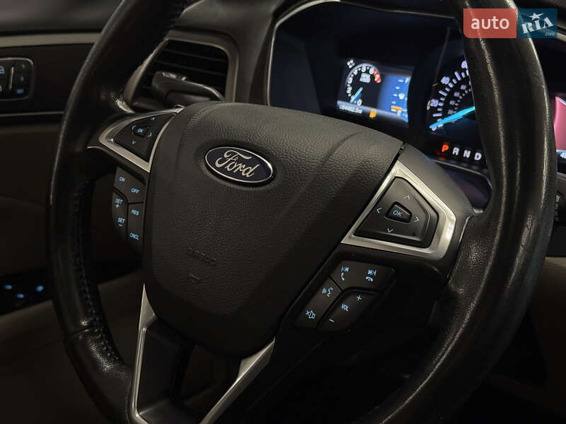 Седан Ford Fusion 2016 в Николаеве фото 32 Седан Ford Fusion 2016 в Николаеве