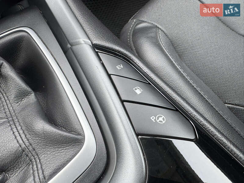 Седан Ford Fusion 2015 в Киеве