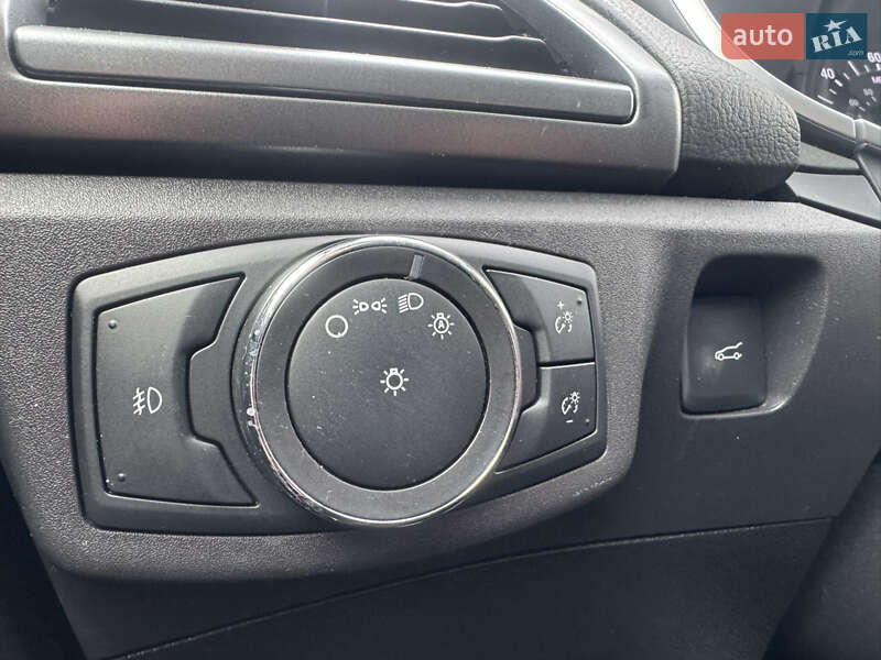 Седан Ford Fusion 2015 в Киеве