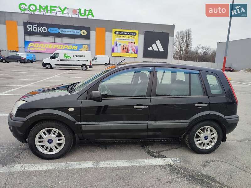 Хэтчбек Ford Fusion 2007 в Полтаве