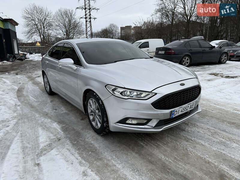 Ford Fusion 2017