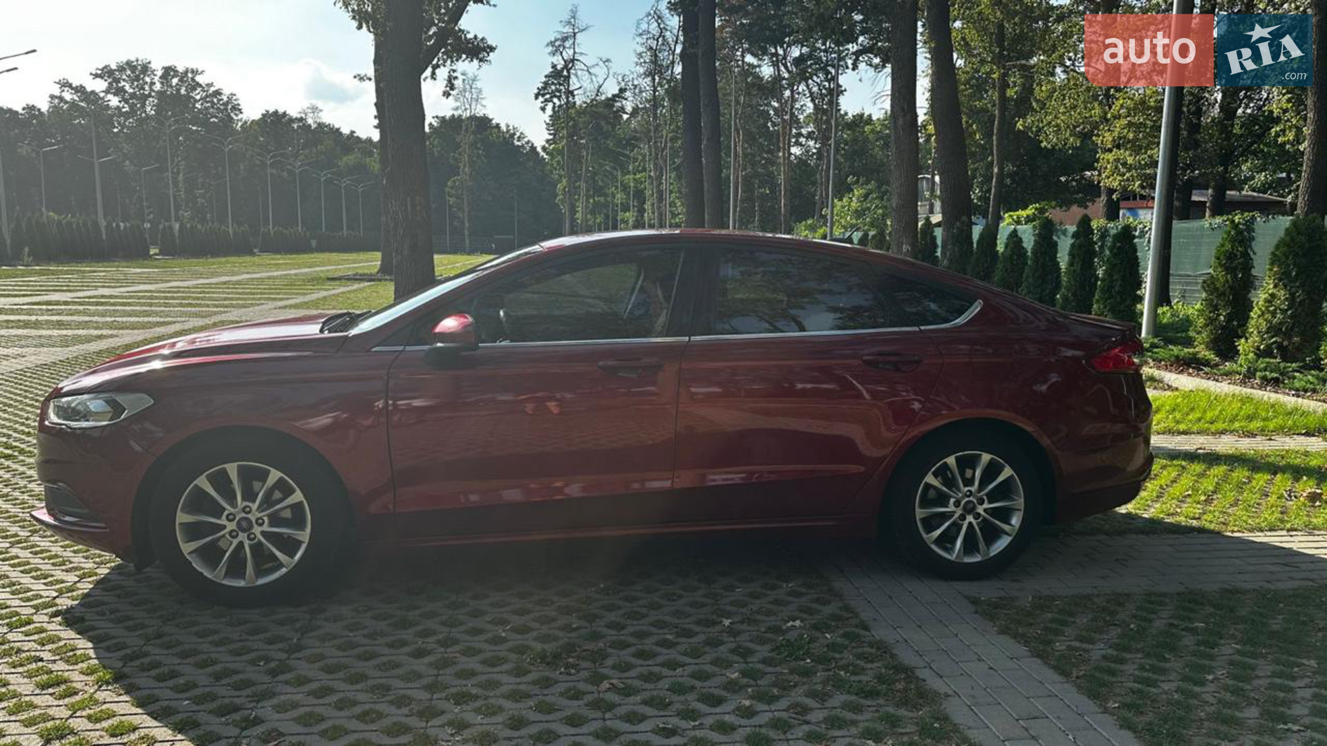 2016 Ford Fusion - мініатюра 8