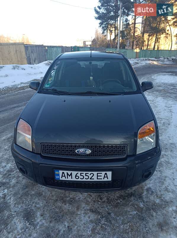 Хэтчбек Ford Fusion 2007 в Житомире