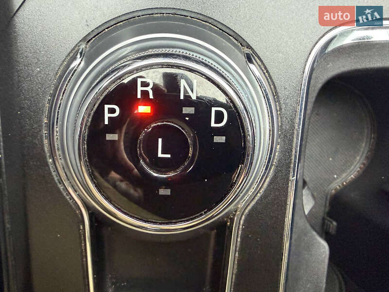 Седан Ford Fusion 2019 в Львове