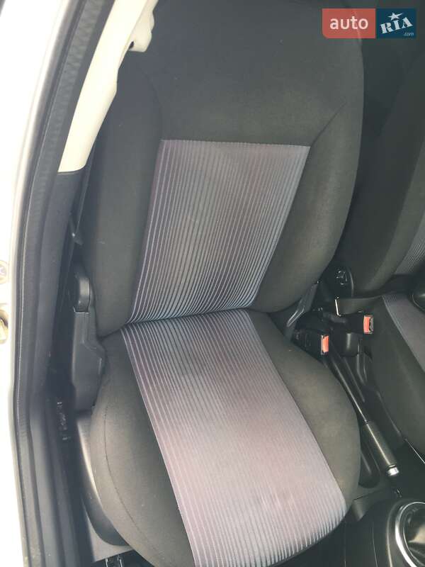 Хетчбек Ford Fusion 2010 в Києві