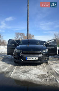 Седан Ford Fusion 2015 в Тыврове