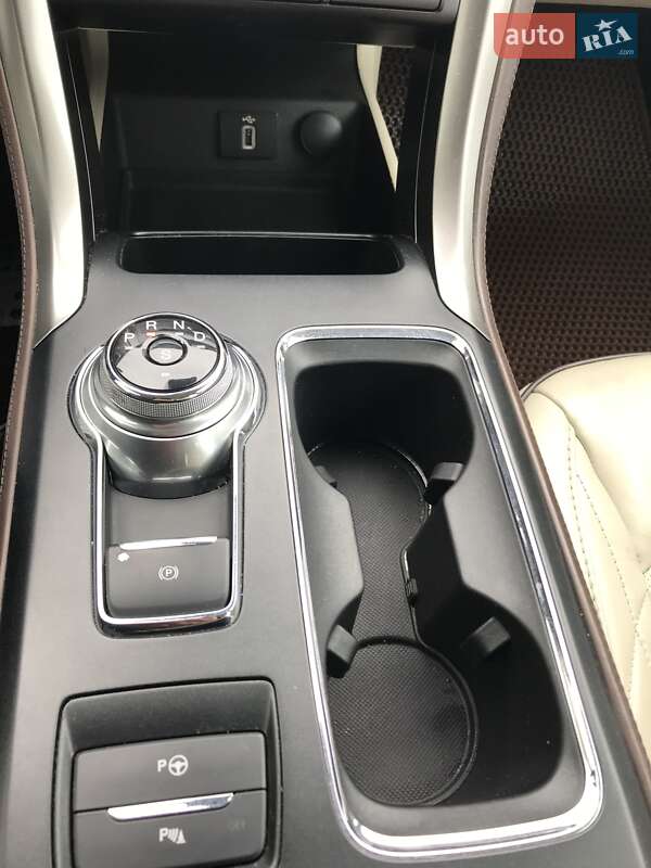 Седан Ford Fusion 2016 в Киеве