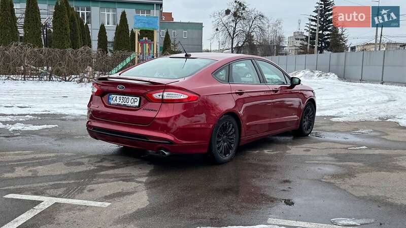 Седан Ford Fusion 2013 в Киеве