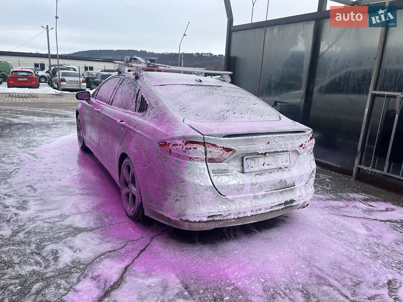 Седан Ford Fusion 2012 в Тернополі