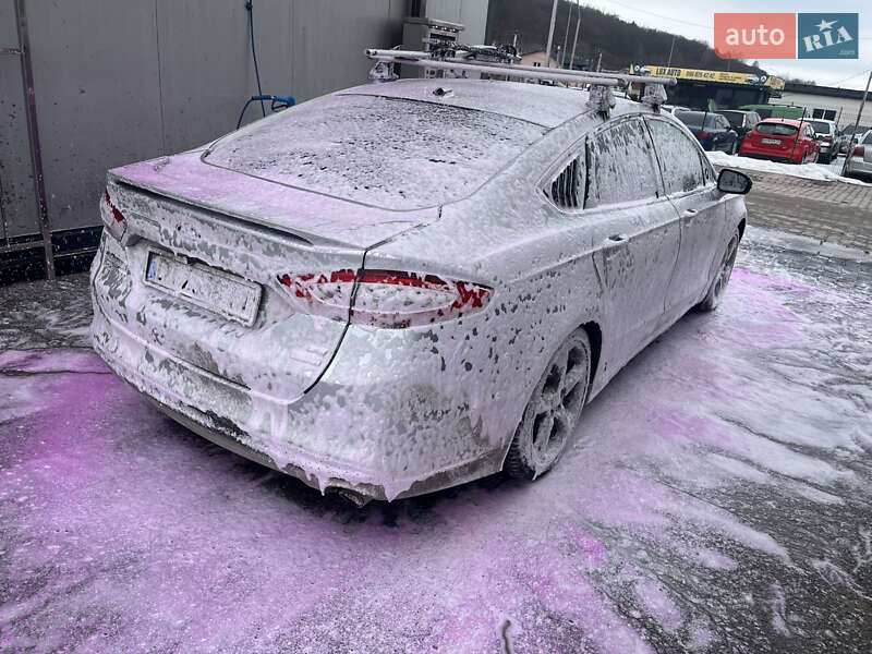 Седан Ford Fusion 2012 в Тернополі
