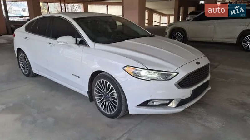 Седан Ford Fusion 2018 в Одессе