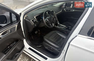 Седан Ford Fusion 2014 в Бородянке